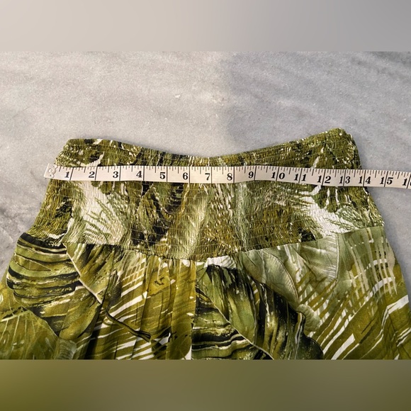 NWT Cupshe Size M Green Smocked Top Tropical Palm Print Flowy Boho Harem Pants - Picture 10 of 10